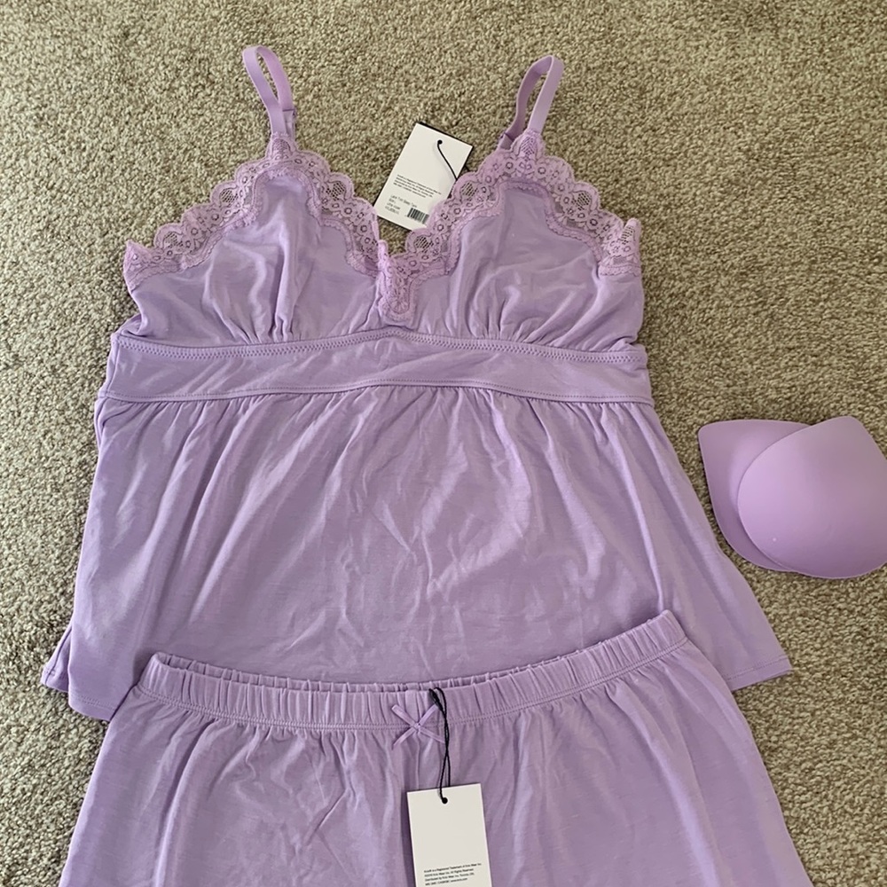 NWT Knix Lace Trim Modal Sleep set in Lavender